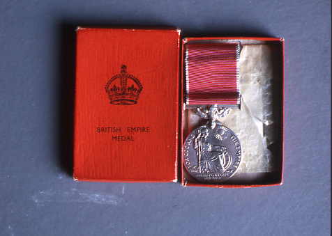 Amos medal.jpg